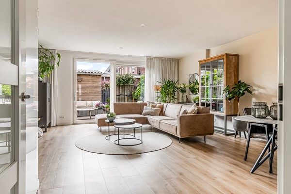 Medium property photo - Jean Perrinstraat 15, 1341 DG Almere